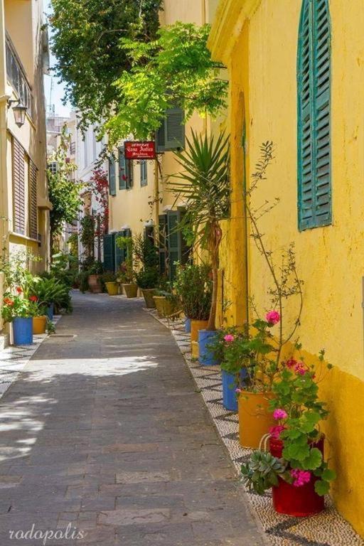 "Tete A Tete" Lux Apart In The Most Beautiful Street Of Town Rhodes City Exterior foto